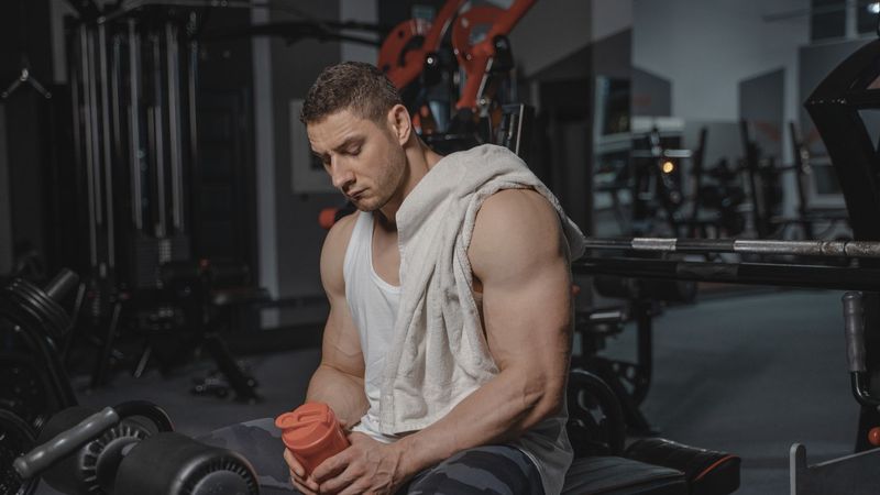 Best EAA & Recovery Amino Supplements in 2025: Tested & Compared